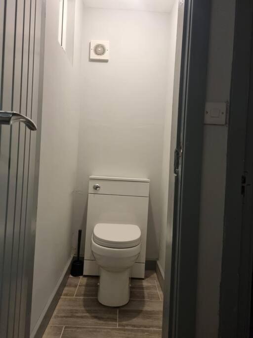 3 Bed Detached House & Hot Tub Villa Wrexham Eksteriør bilde